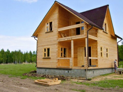 Какими преимуществами обладает дом из бруса?